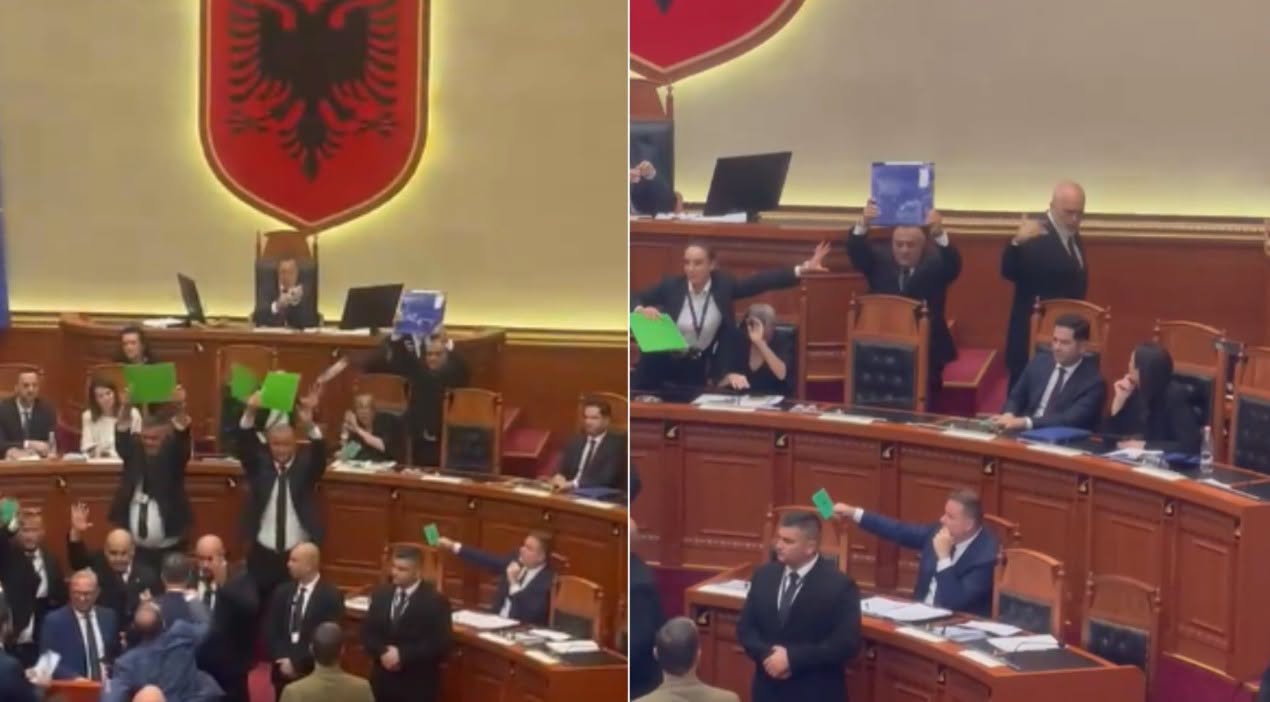Kryeministri Rama largohet nga Kuvendi  opozita hedh shishe dhe karton drejt tij
