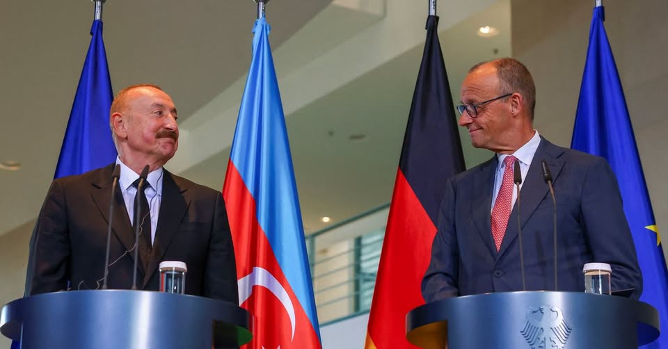 aliyevi-i-azerbajxhanit-thote-se-bisedime-sekrete-gjermano-ruse-jane-zhvilluar-ne-baku