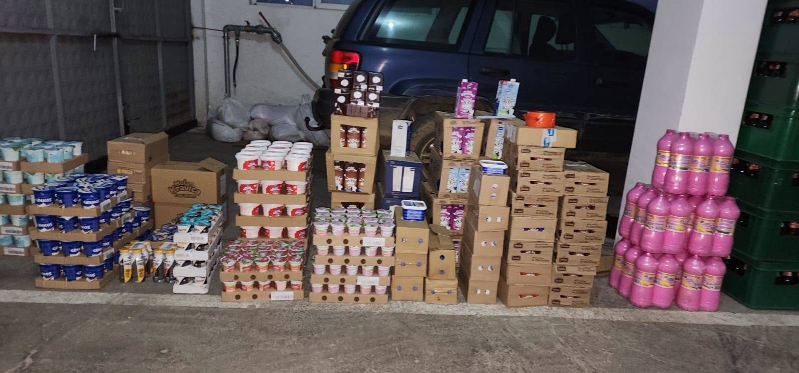 Ndalohen dy automjete që po futnin mallra të kontrabanduara nga Serbia nëpër rrugë ilegale malore