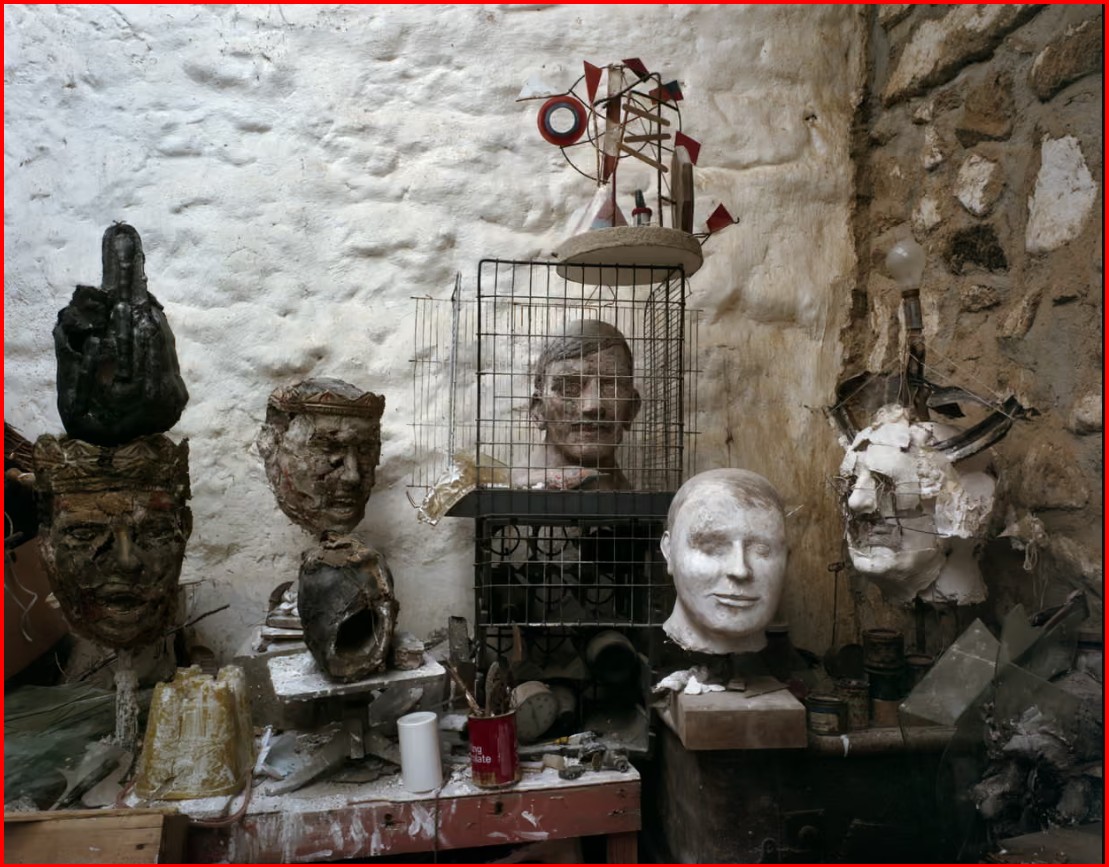 thesari-i-fshehur-ne-shtate-hangare-skulpturat-mahnitese-qe-i-pane-vetem-20-njerez