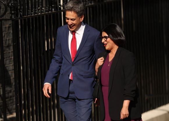 andy-burnham-emerohet-kryeminister-i-ri-i-britanise-nga-mbreti-charles
