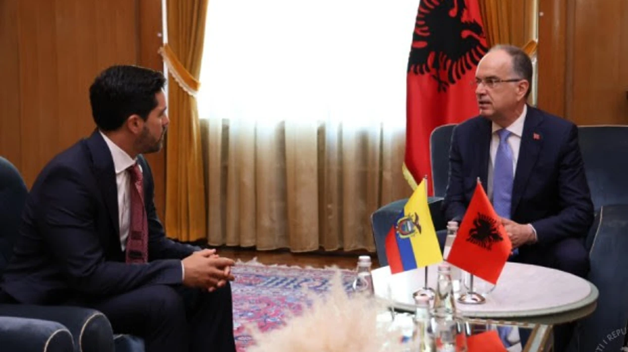 begaj-i-kerkon-ekuadorit-te-shqyrtoje-njohjen-e-kosoves