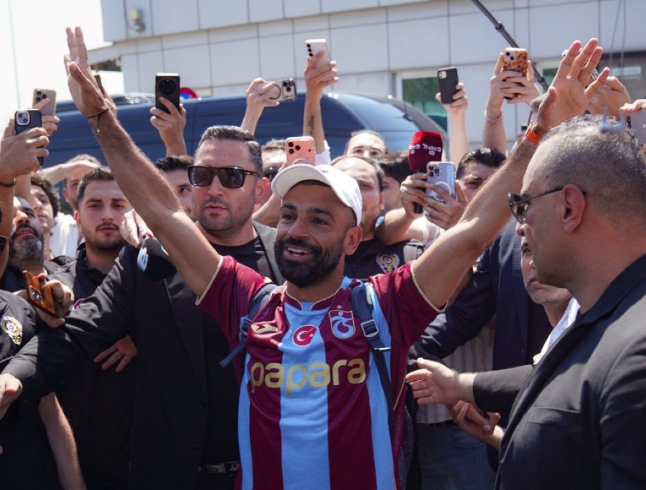 salah-te-trabzonspori-raportohet-si-i-zyrtarizuar-por-klubi-ka-konfirmuar-vetem-nisjen-e-negociatave