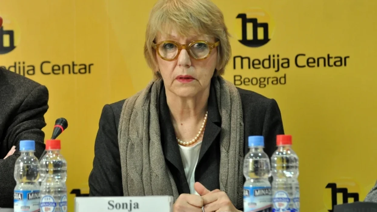 Biserko  Zbulimi i varrezave të reja masive hap çështjen e përgjegjësisë së Serbisë për krimet në Kosovë